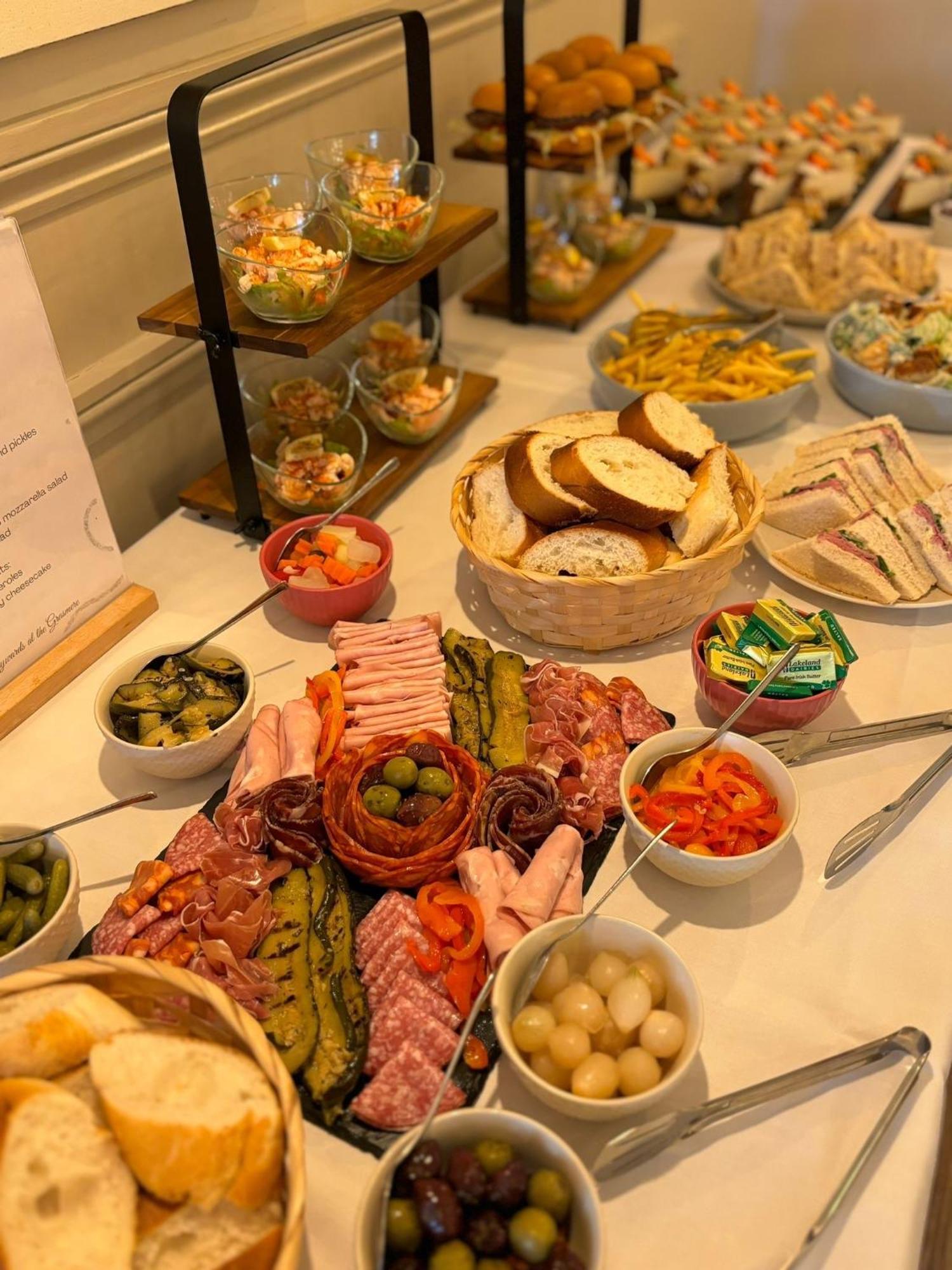 Hayward'S At The Grasmere ケインシャム エクステリア 写真